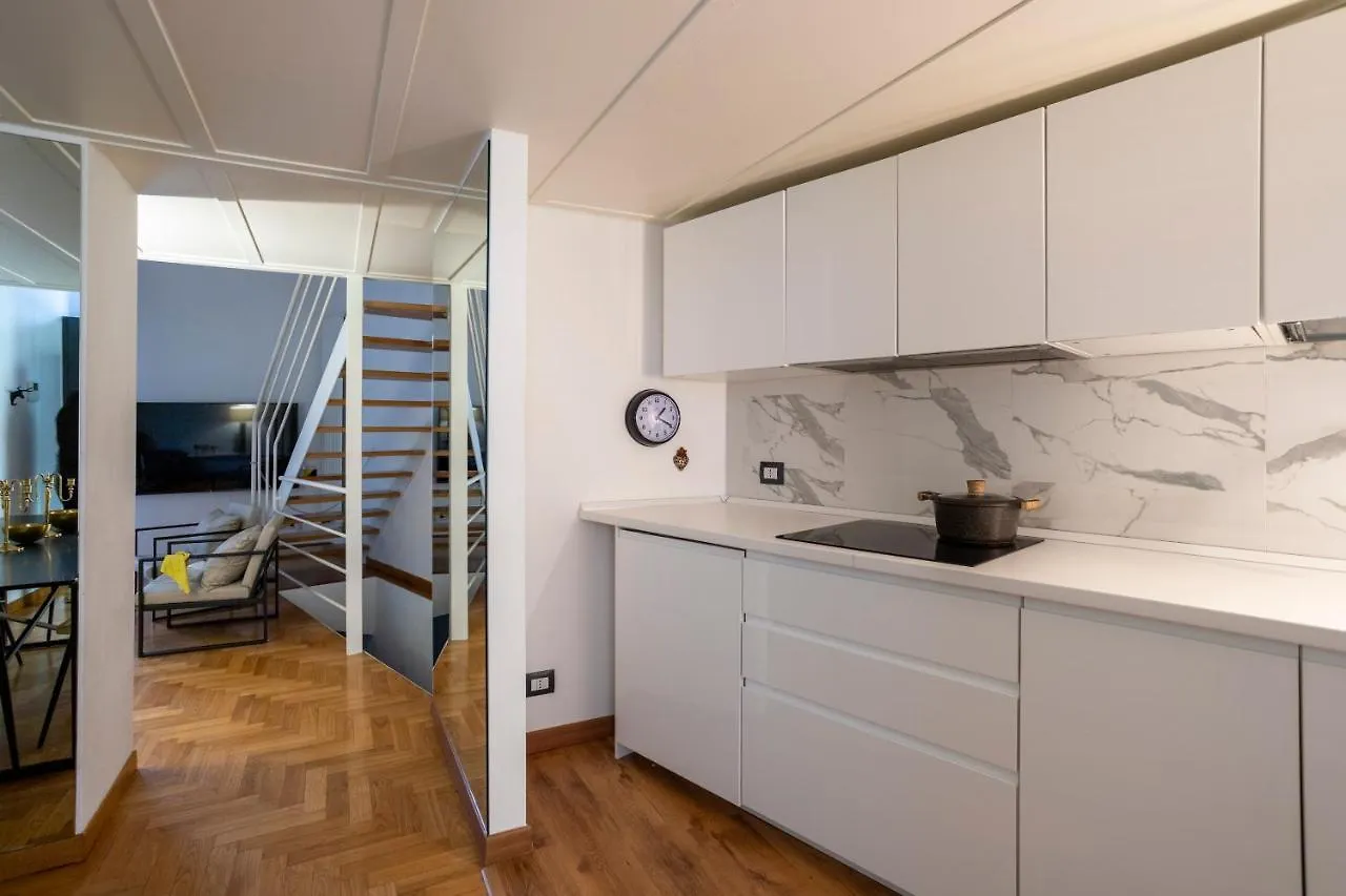 Duomo 15 Minuti A Piedi Luxury*Wifi*Netflx Apartment Milan 0*,